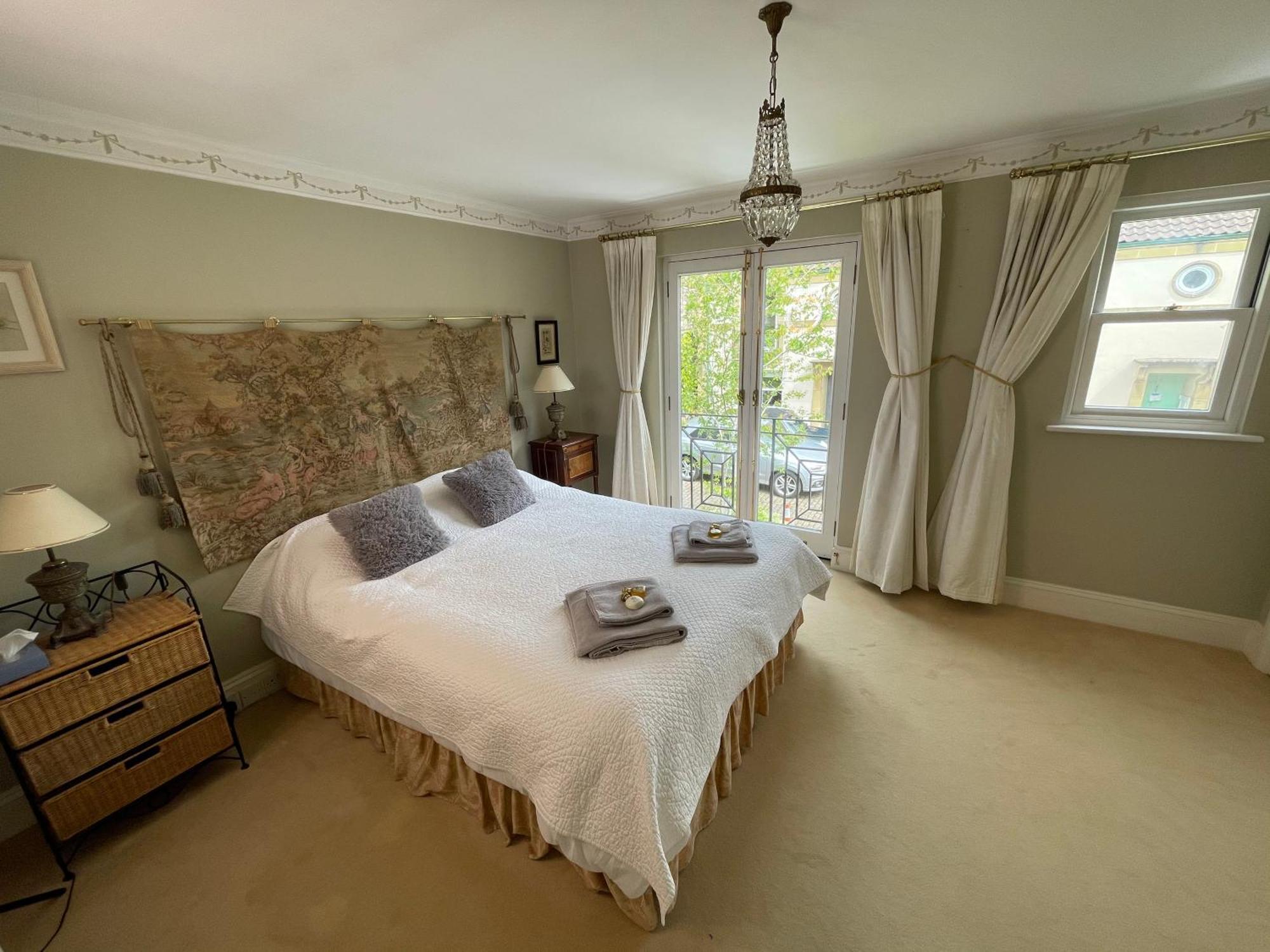 Circus Mews Townhouse:2 Beds:2 En-Suite Baths:Parking:City Centre:Quiet Area Exterior photo